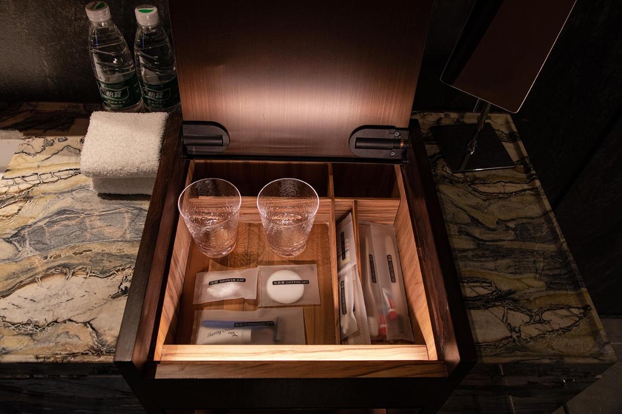 فندق Mumian Beijing Daxing International Airport, Part Of Hyatt المظهر الخارجي الصورة A drawer with a built-in light